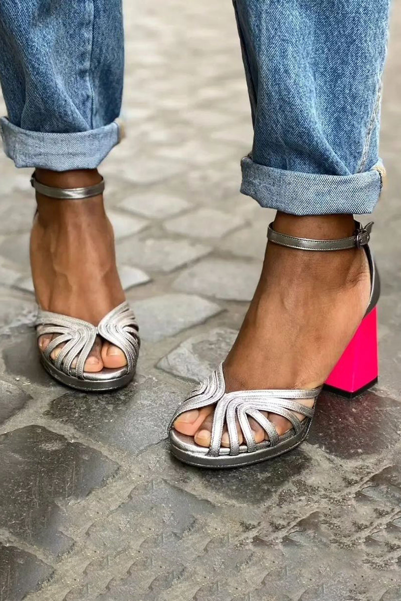 Juliana | Shiny sandals with a chunky heel