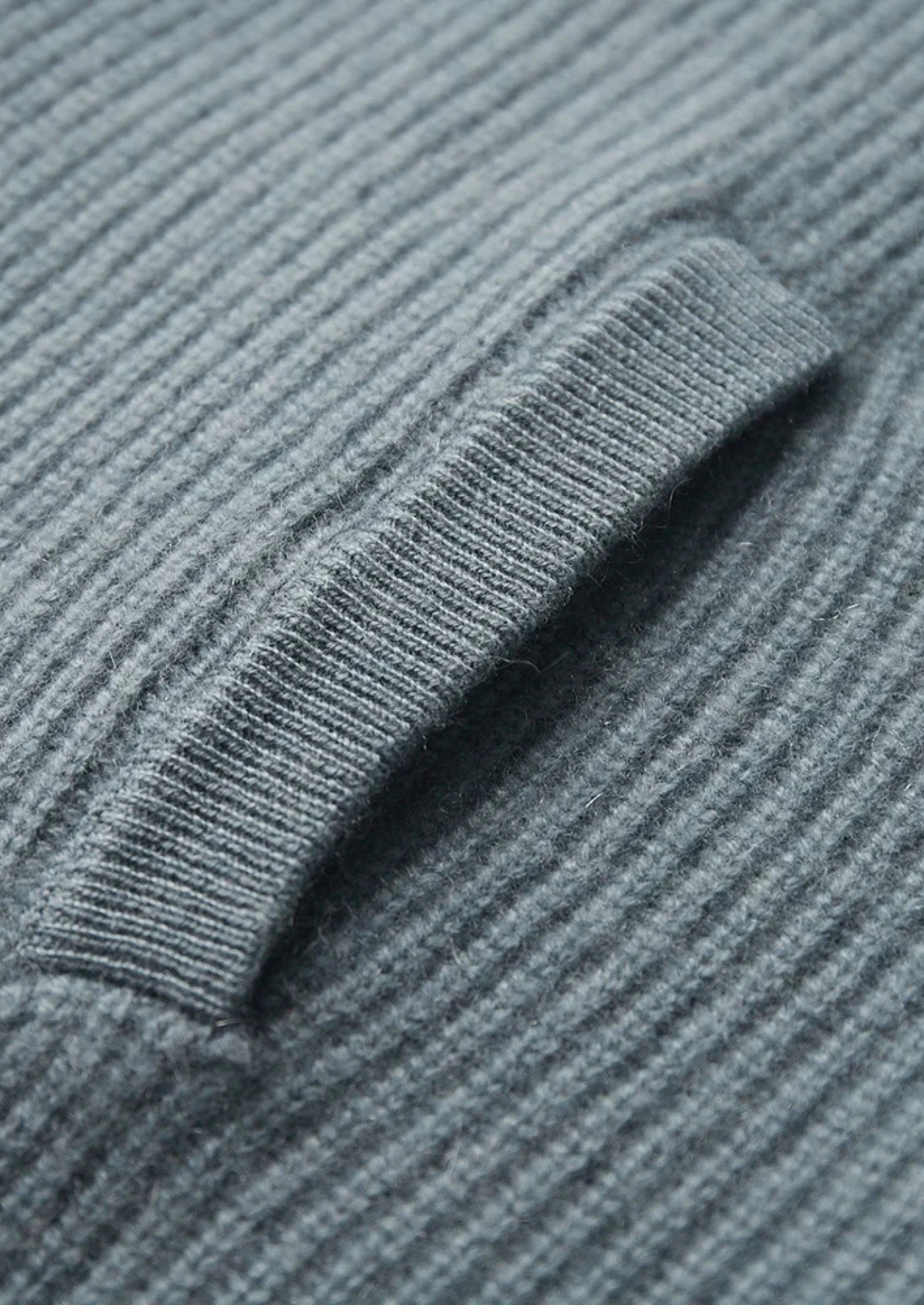PREMIUM CASHMERE RIBBED VEST