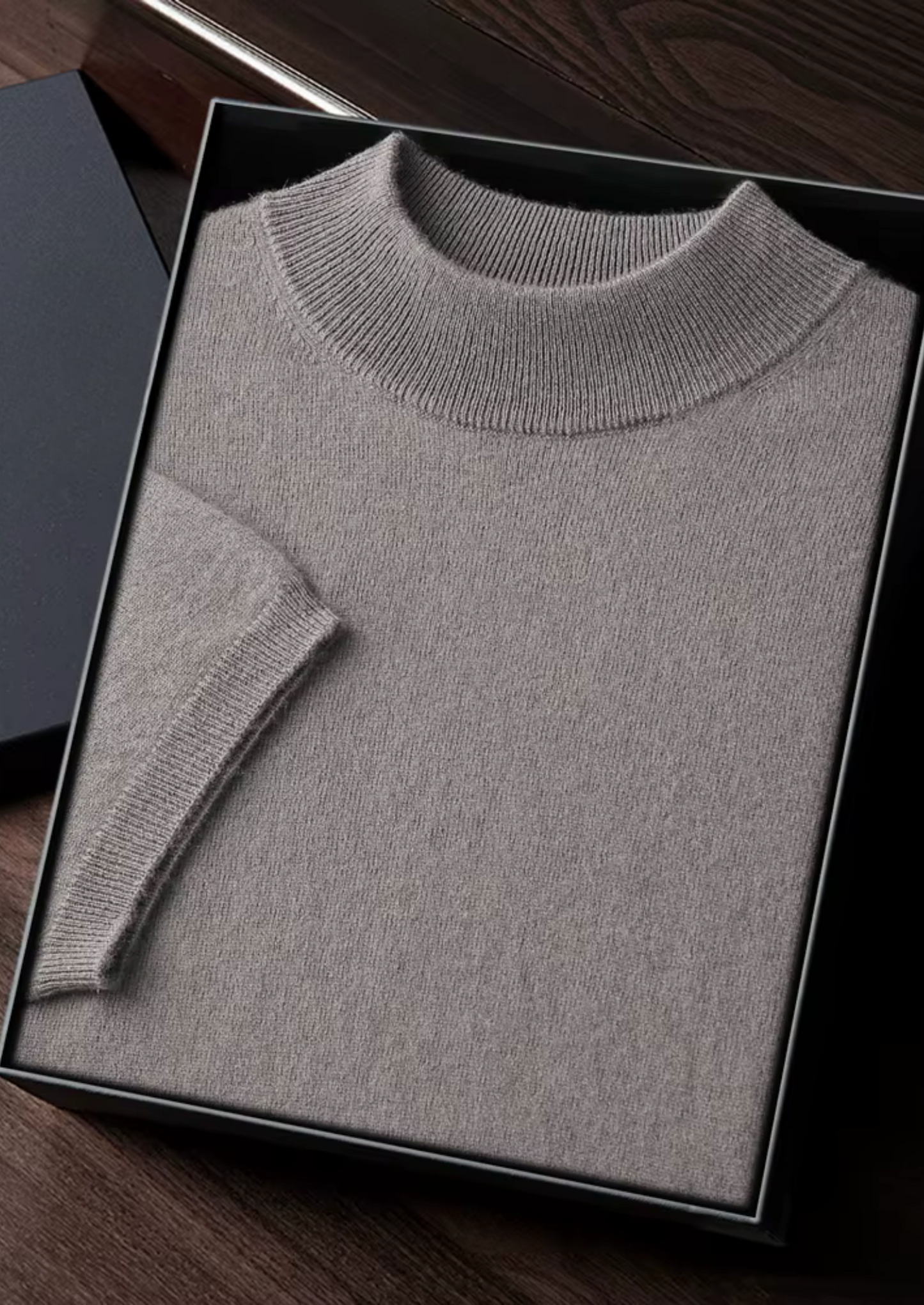 PREMIUM CASHMERE MOCK NECK T-SHIRT