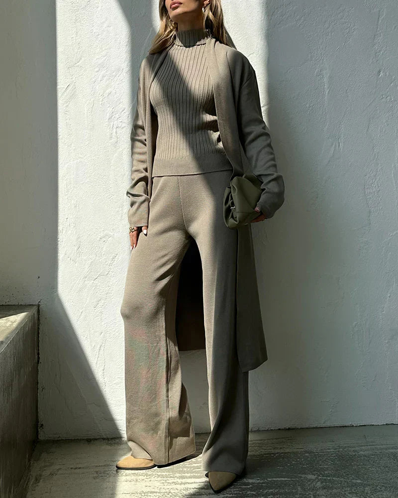 Three-Piece Set "Naya"