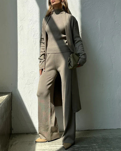 Three-Piece Set "Naya"