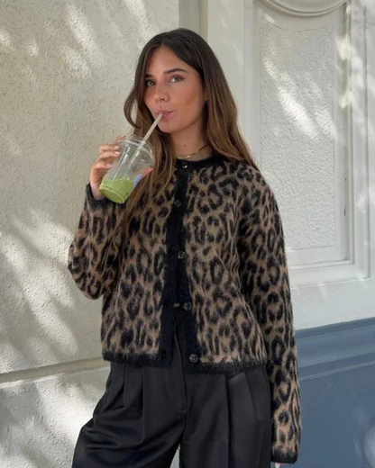 Siena | Elegant Simple Cardigan